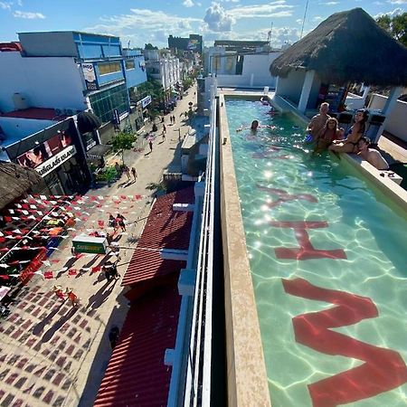 Why Not Rooftop Party Hostel Playa del Carmen Exterior photo
